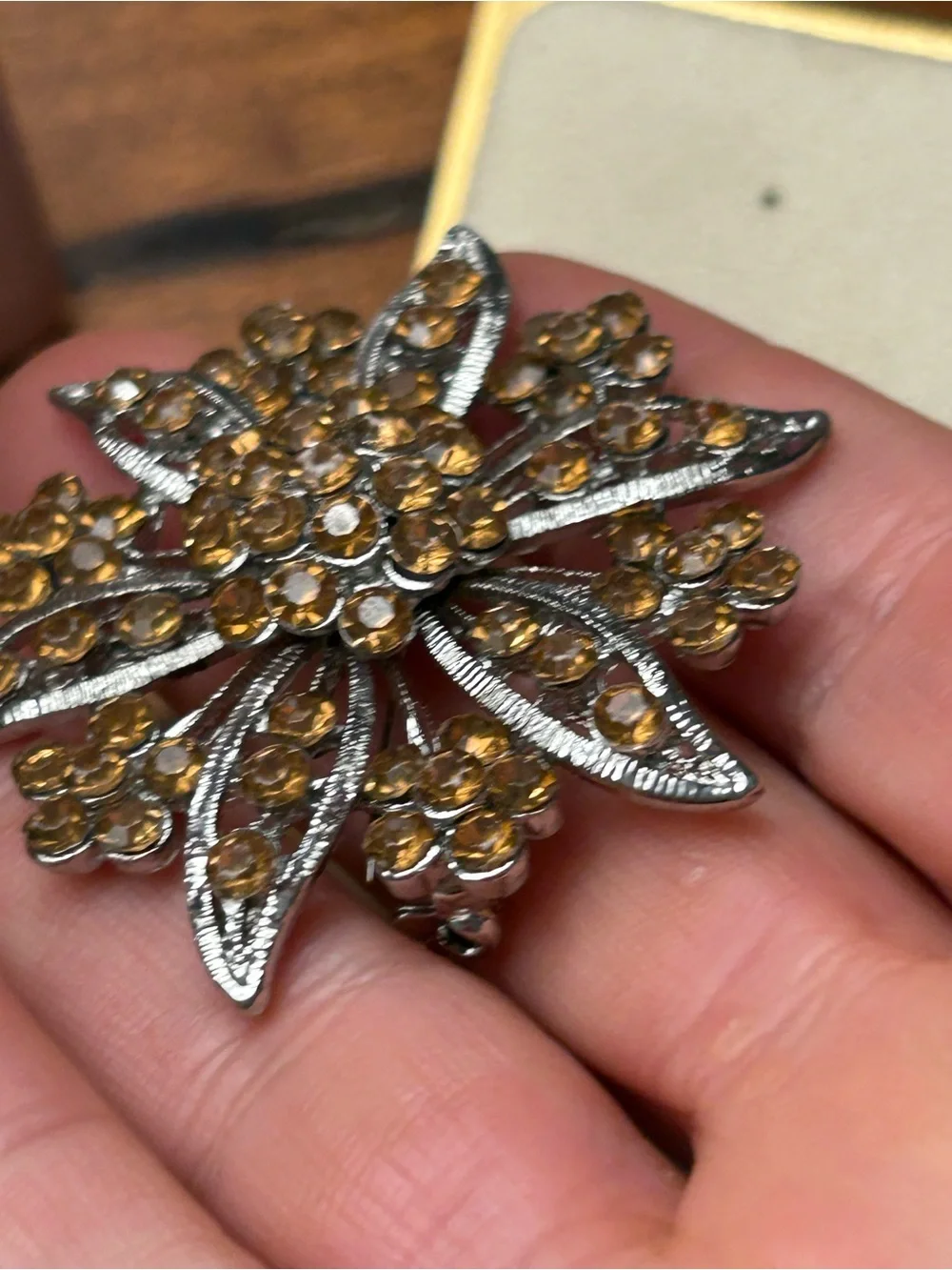 Vintage brooch amber and silver tone
